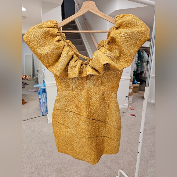 Eliya The Label Felicity Dress - Picture 5 of 8